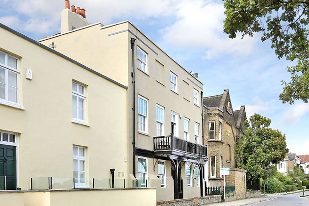 Red Lion House on Chiswick Mall sold for £6,400,000